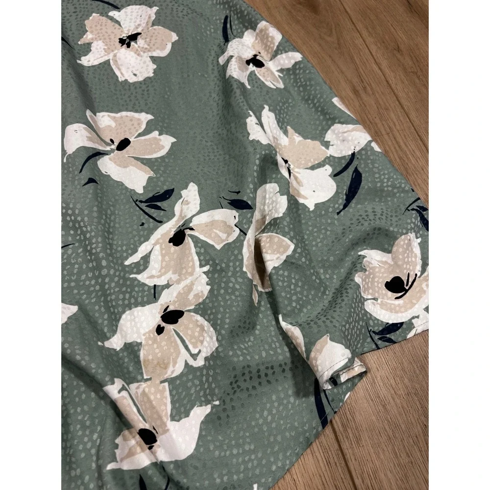 Ann Taylor Factory Sage Green Floral Faux Wrap Midi Skirt Size 8 534885 SU20